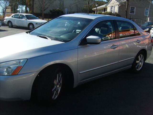 2005 Honda Accord SE SOFT TOP