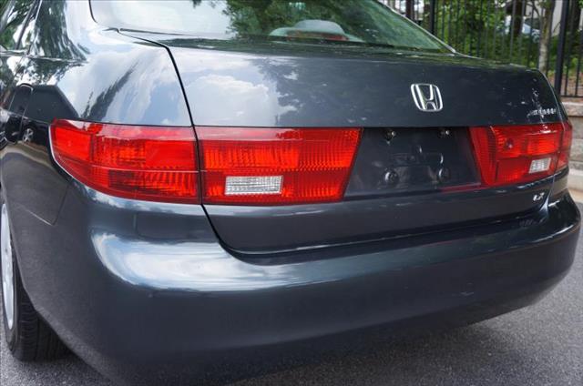 2005 Honda Accord 2.0T Quattro AWD Sedan