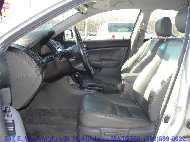 2005 Honda Accord Sunroof Leather Heated