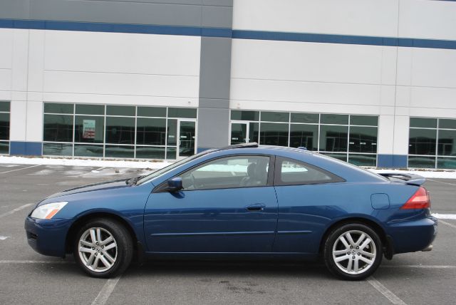 2005 Honda Accord LT1 Ext. Cab Long Box 4WD