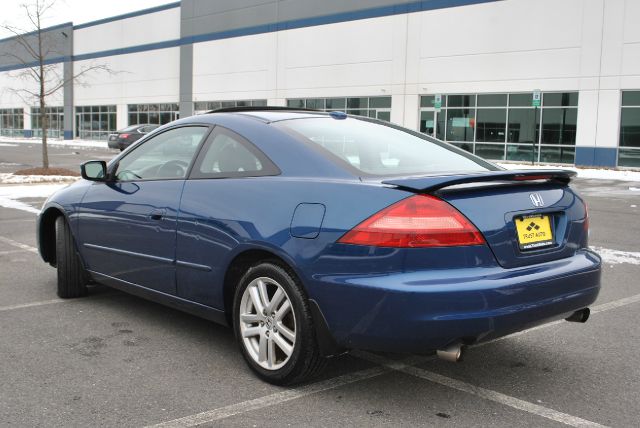 2005 Honda Accord LT1 Ext. Cab Long Box 4WD