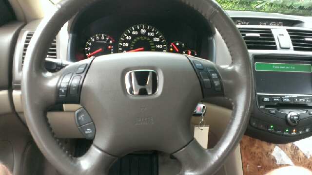 2005 Honda Accord SE SOFT TOP