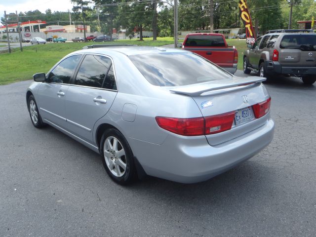 2005 Honda Accord SLT - QUAD CAB Cummins