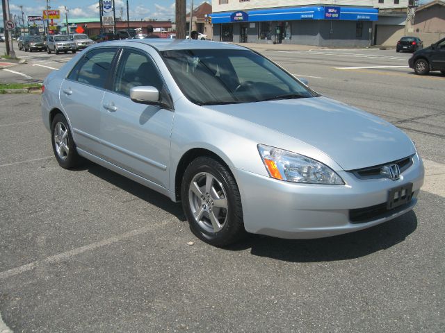 2005 Honda Accord LS Ext-cab 4x4