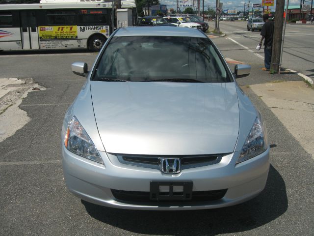 2005 Honda Accord LS Ext-cab 4x4