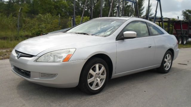 2005 Honda Accord Luxury Hardtop 4dr