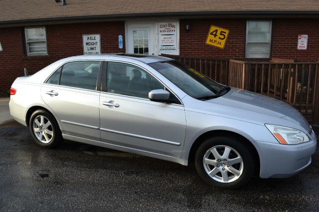2005 Honda Accord SLT - QUAD CAB Cummins