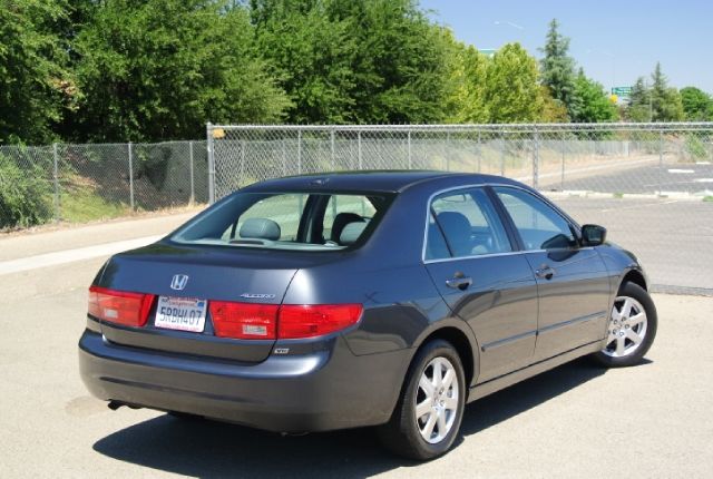 2005 Honda Accord Komfort SUV