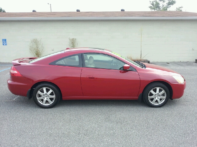 2005 Honda Accord Luxury Hardtop 4dr