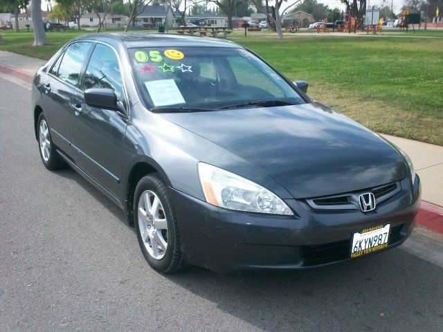 2005 Honda Accord SLT - QUAD CAB Cummins