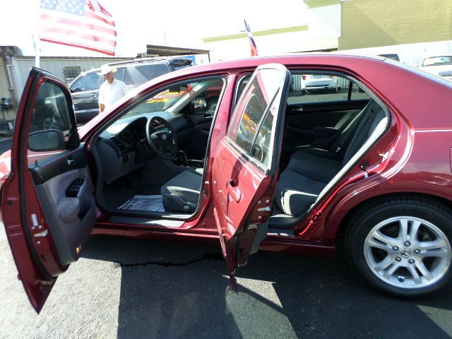 2006 Honda Accord 2dr Reg Cab 120.5 WB