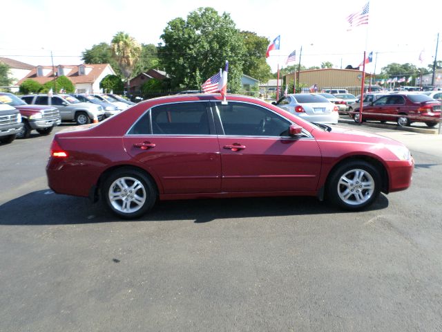 2006 Honda Accord 2dr Reg Cab 120.5 WB