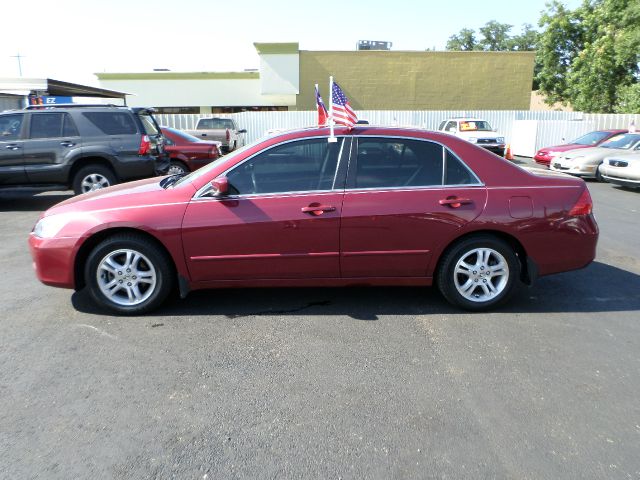 2006 Honda Accord 2dr Reg Cab 120.5 WB