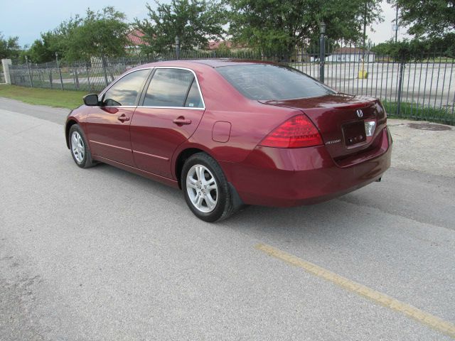 2006 Honda Accord 2dr Reg Cab 120.5 WB