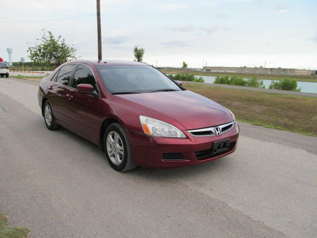 2006 Honda Accord 2dr Reg Cab 120.5 WB