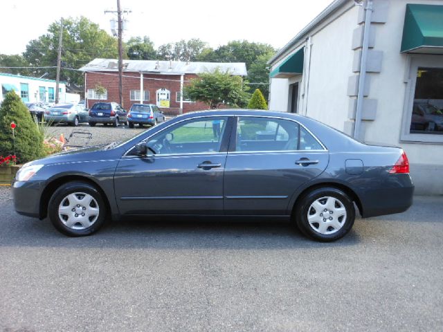 2006 Honda Accord 2dr Reg Cab 120.5 WB