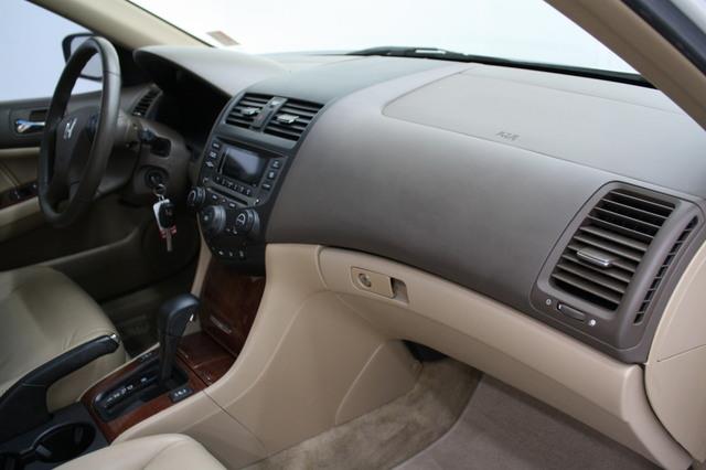 2006 Honda Accord LS 2WD