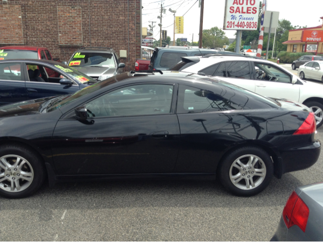 2006 Honda Accord 2dr Reg Cab 120.5 WB