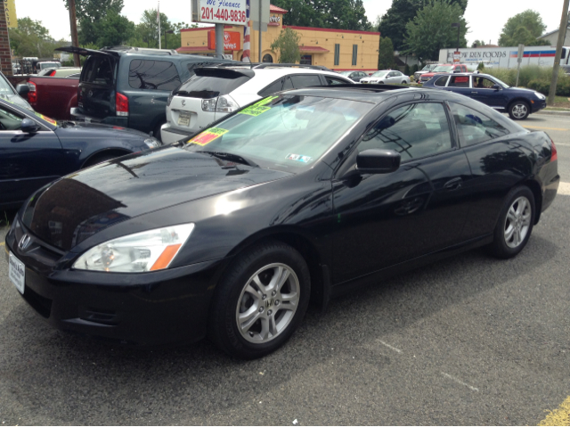 2006 Honda Accord 2dr Reg Cab 120.5 WB