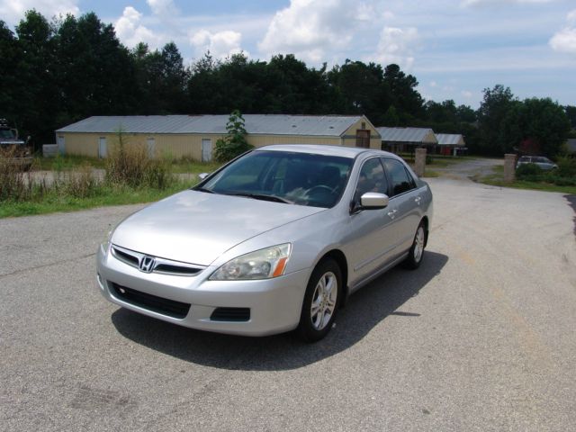 2006 Honda Accord 2dr Reg Cab 120.5 WB
