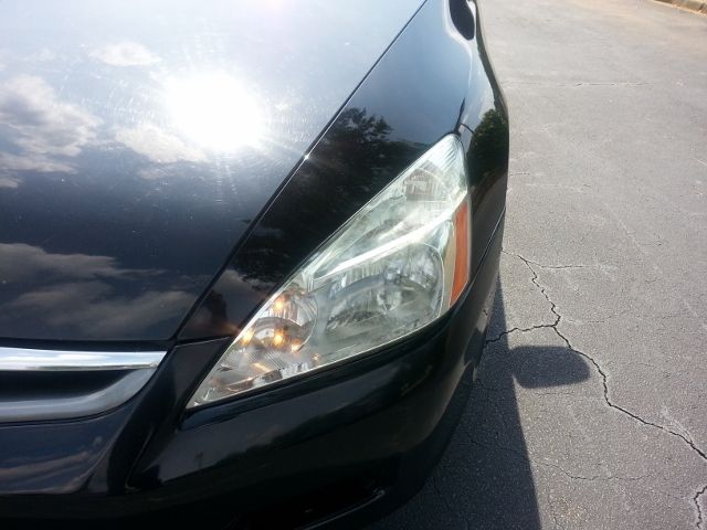 2006 Honda Accord Moonroof, Leather