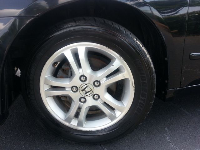 2006 Honda Accord Moonroof, Leather