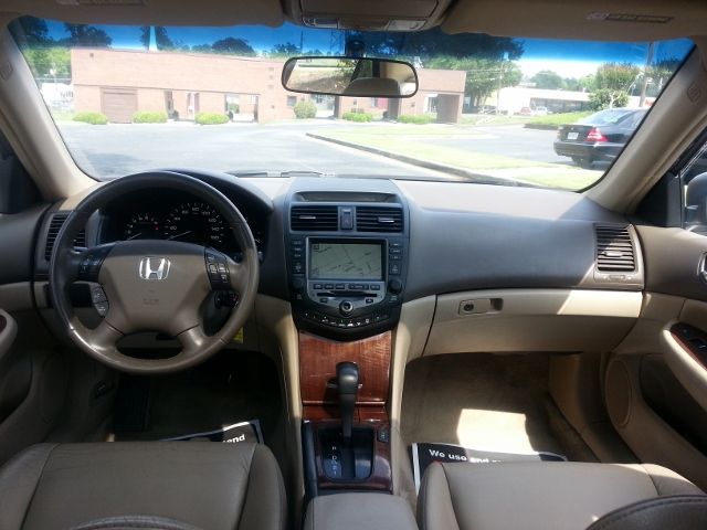 2006 Honda Accord Moonroof, Leather