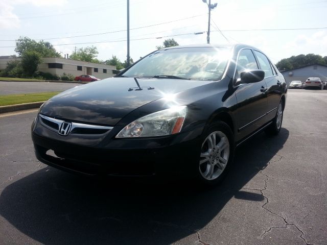 2006 Honda Accord Moonroof, Leather