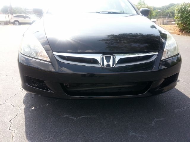 2006 Honda Accord Moonroof, Leather