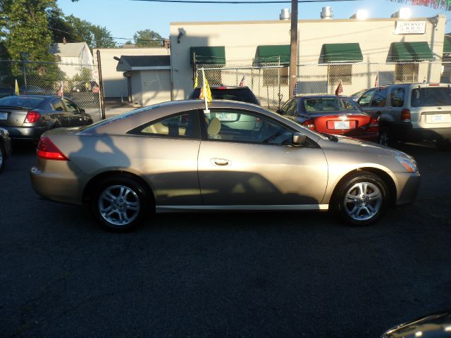 2006 Honda Accord 2dr Reg Cab 120.5 WB