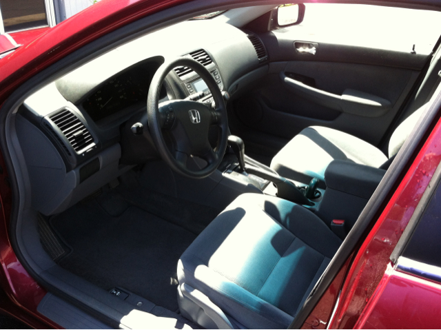 2006 Honda Accord 3500 Reg. Cab 8-ft. Bed D