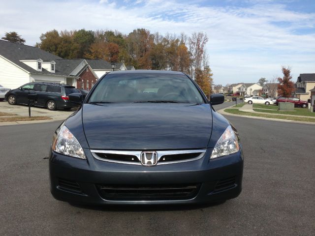 2006 Honda Accord 2dr Reg Cab 120.5 WB