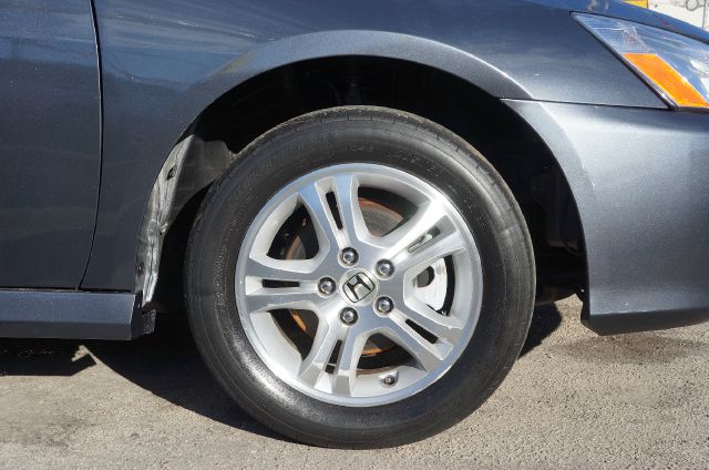 2006 Honda Accord Sel...new Tires