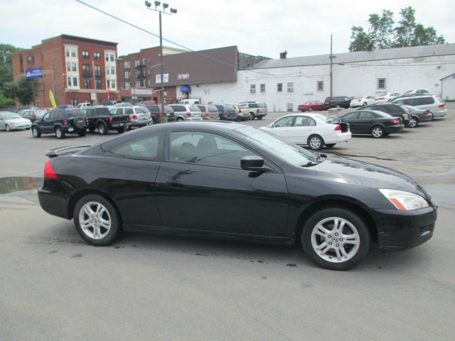 2006 Honda Accord 2dr Reg Cab 120.5 WB