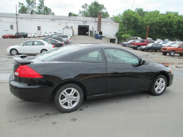 2006 Honda Accord 2dr Reg Cab 120.5 WB