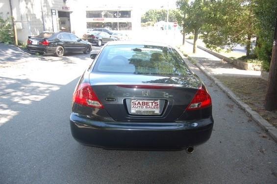 2007 Honda Accord 2dr Reg Cab 120.5 WB