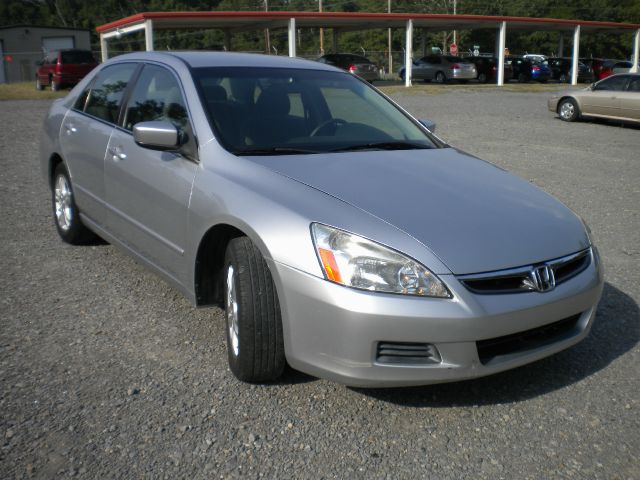2007 Honda Accord 2dr Reg Cab 120.5 WB