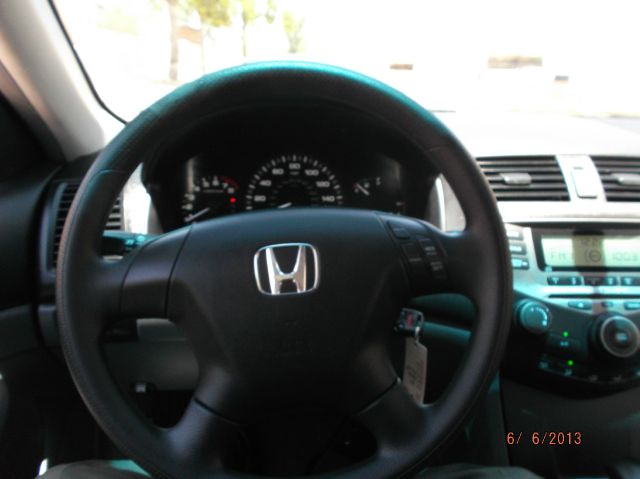 2007 Honda Accord 2dr Reg Cab 120.5 WB