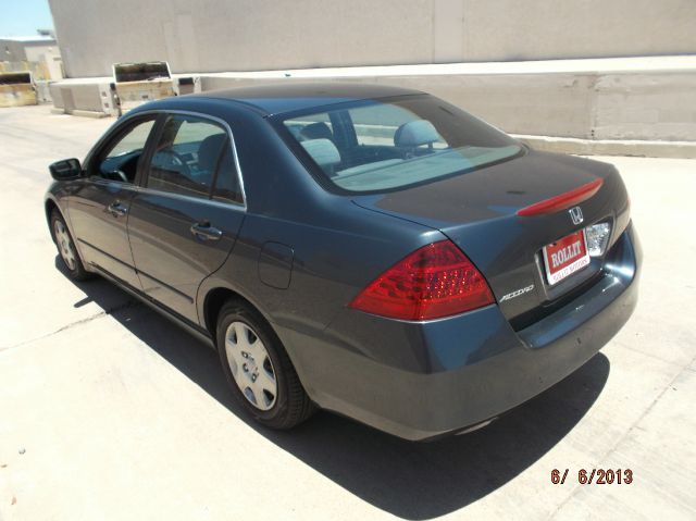 2007 Honda Accord 2dr Reg Cab 120.5 WB