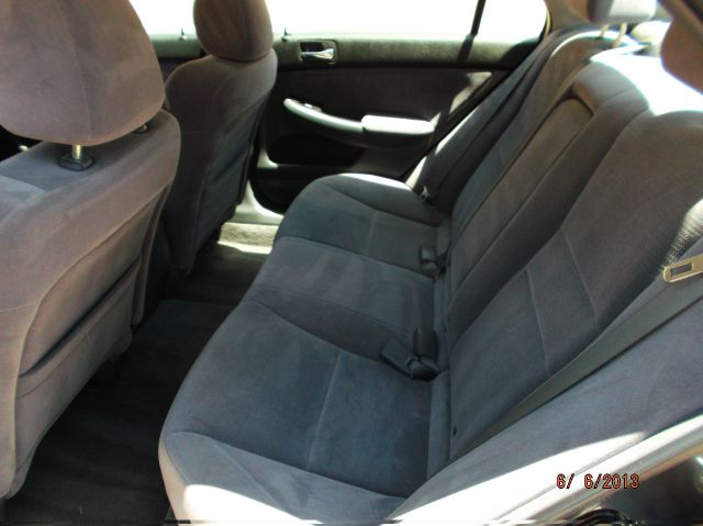 2007 Honda Accord 2dr Reg Cab 120.5 WB