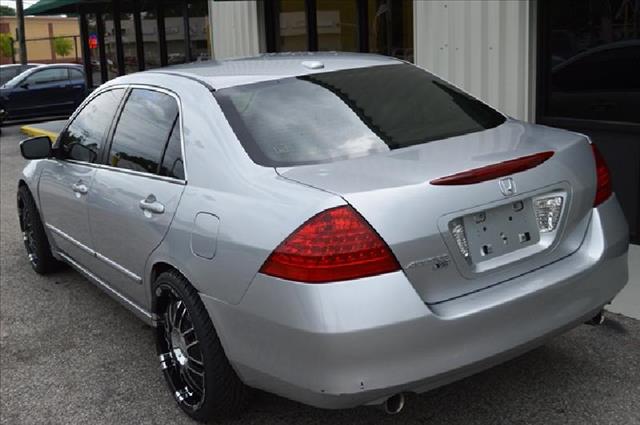 2007 Honda Accord SE W/dvd Entertainment