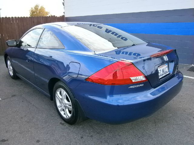 2007 Honda Accord 2dr Reg Cab 120.5 WB