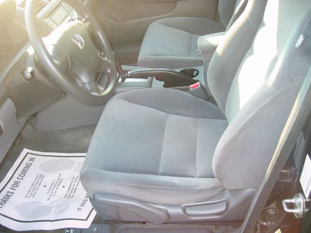 2007 Honda Accord 2dr Reg Cab 120.5 WB