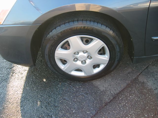 2007 Honda Accord 2dr Reg Cab 120.5 WB