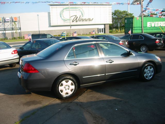 2007 Honda Accord 2dr Reg Cab 120.5 WB