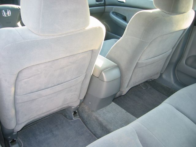 2007 Honda Accord 2dr Reg Cab 120.5 WB