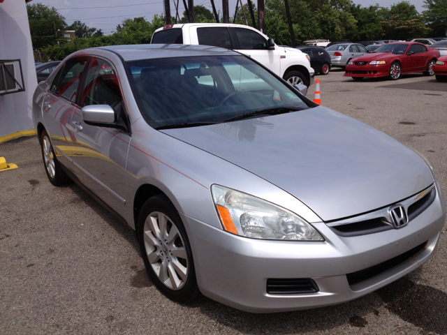 2007 Honda Accord SLT Quad Cab4x4