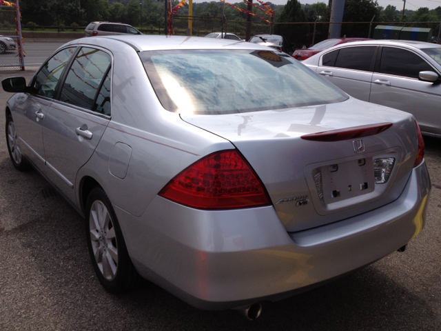 2007 Honda Accord SLT Quad Cab4x4
