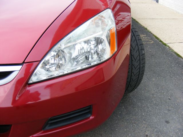 2007 Honda Accord 2dr Reg Cab 120.5 WB