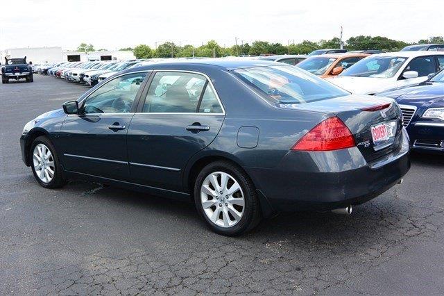 2007 Honda Accord G2500 Extended Cargo